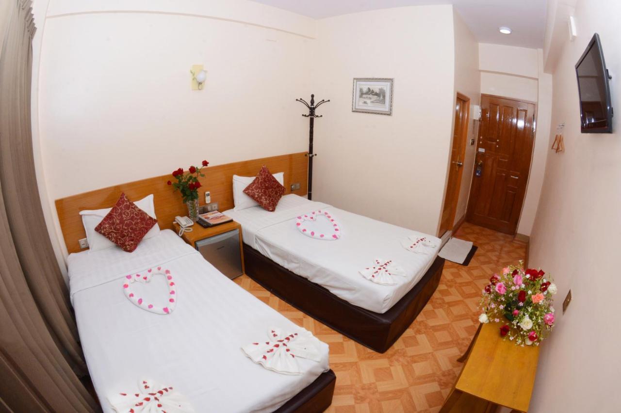 מנדלאי Hotel Victory Point מראה חיצוני תמונה